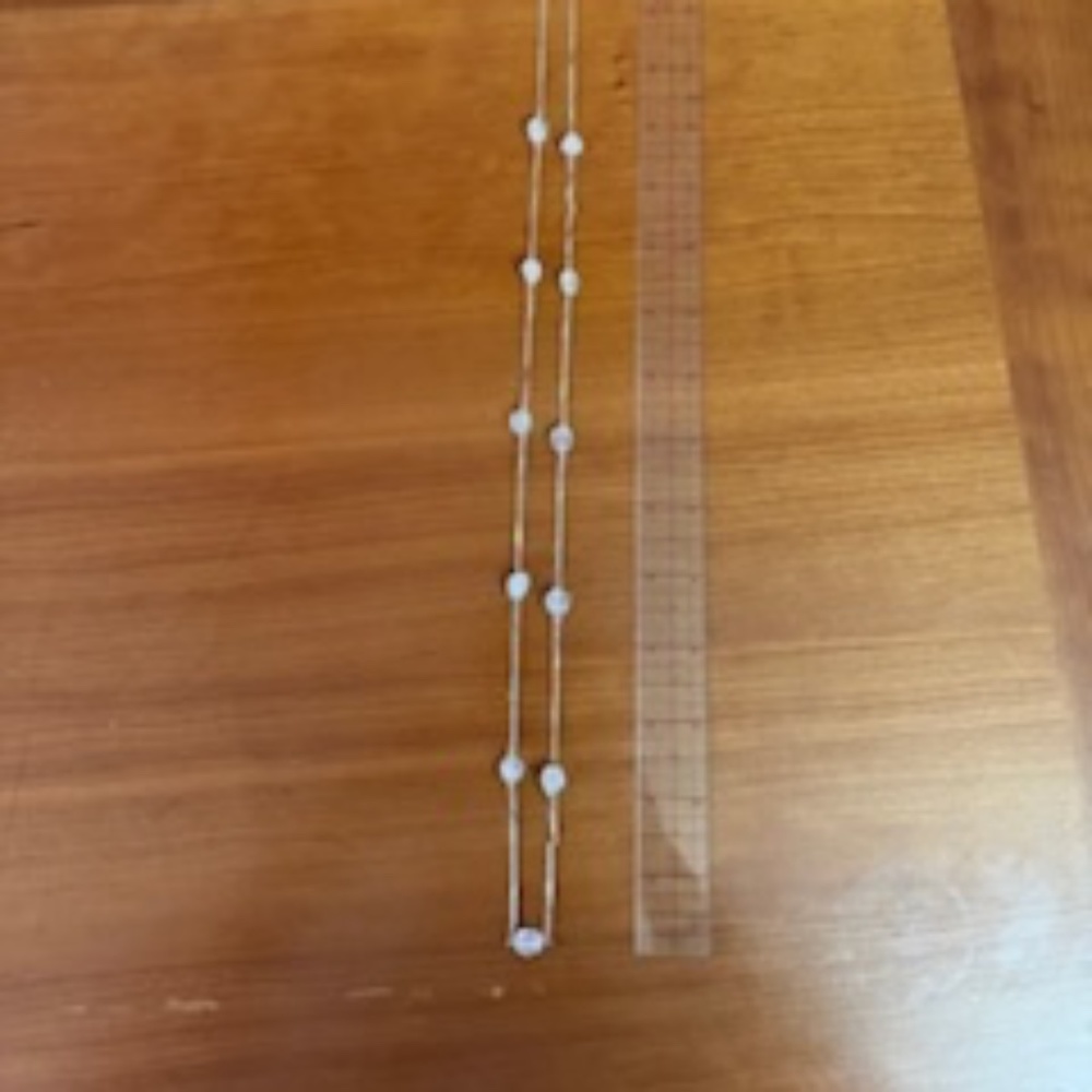 34 inch silver tone & rose quarts stone necklace